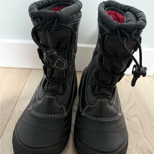 The North Face Black Kids Snow Boots